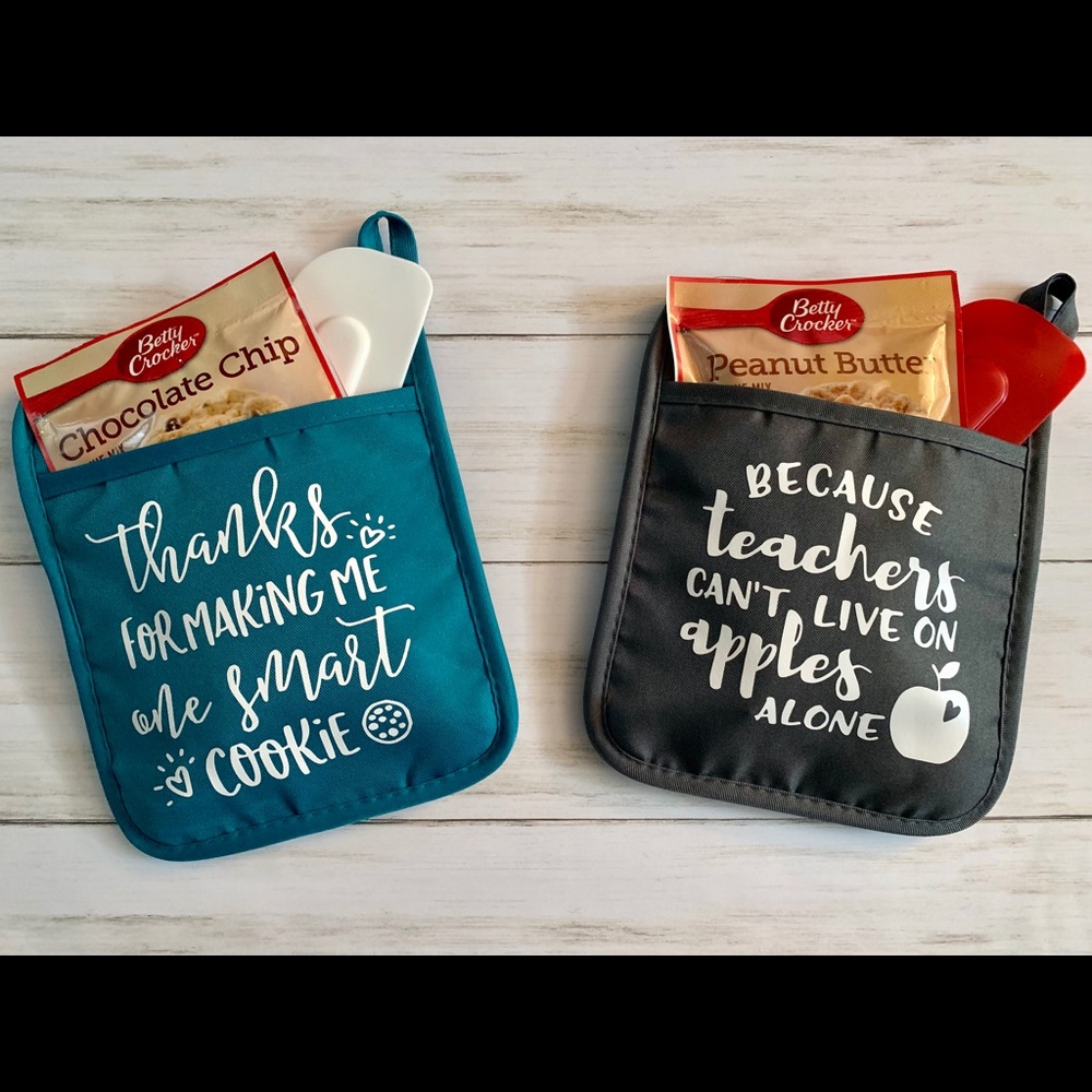 Baking Gift Set - Picture 2 of 2